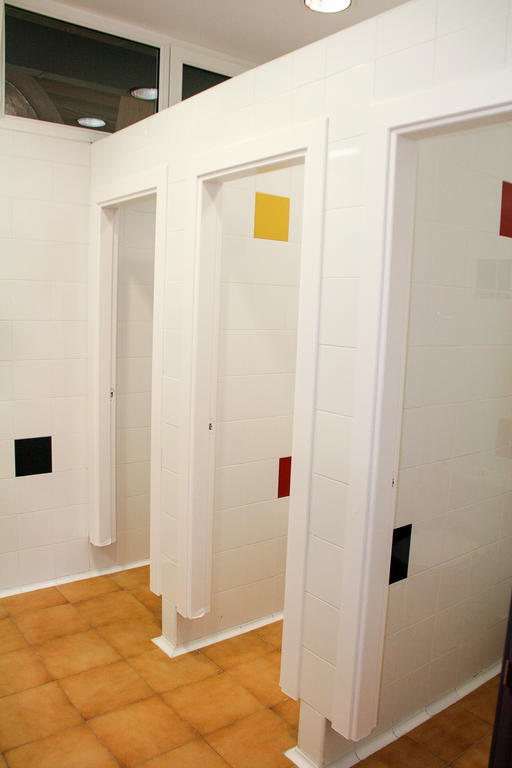 Hostal & Sports Cafe Mundaka